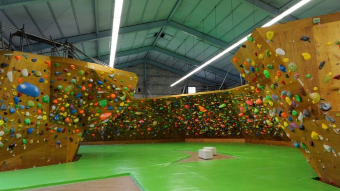 神奈川県のクライミング施設「クライミングジム Project（プロジェクト）」